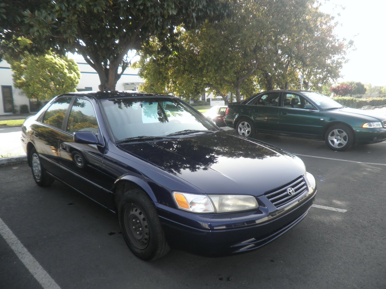automotive body modification Paint Job on 1998 Toyota Camry