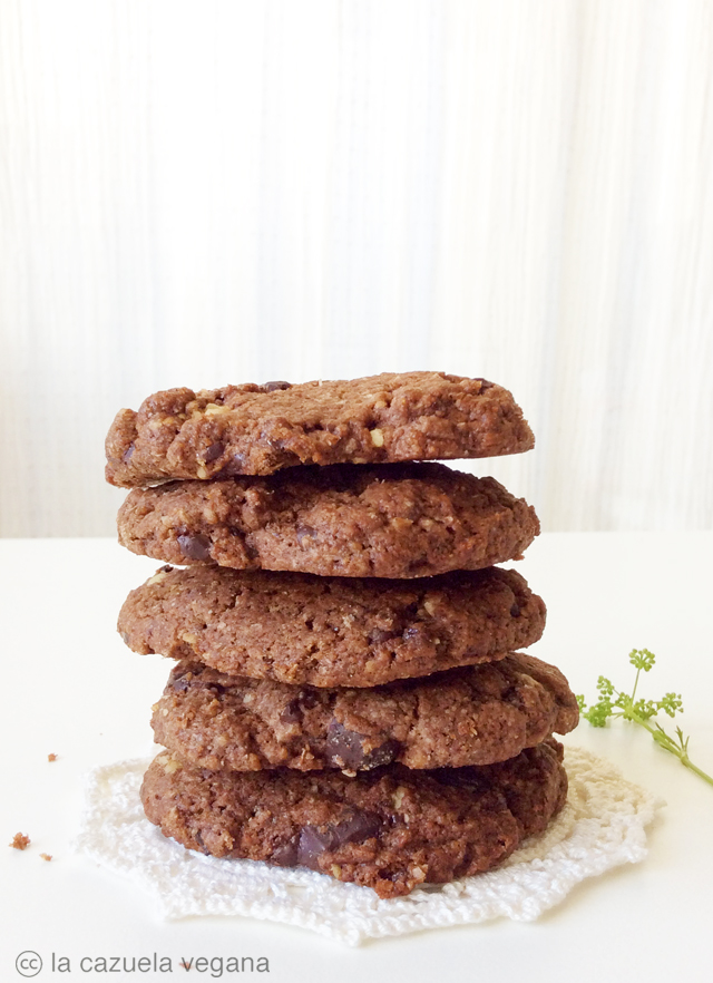Galletas veganas de chocolate y cacahuete