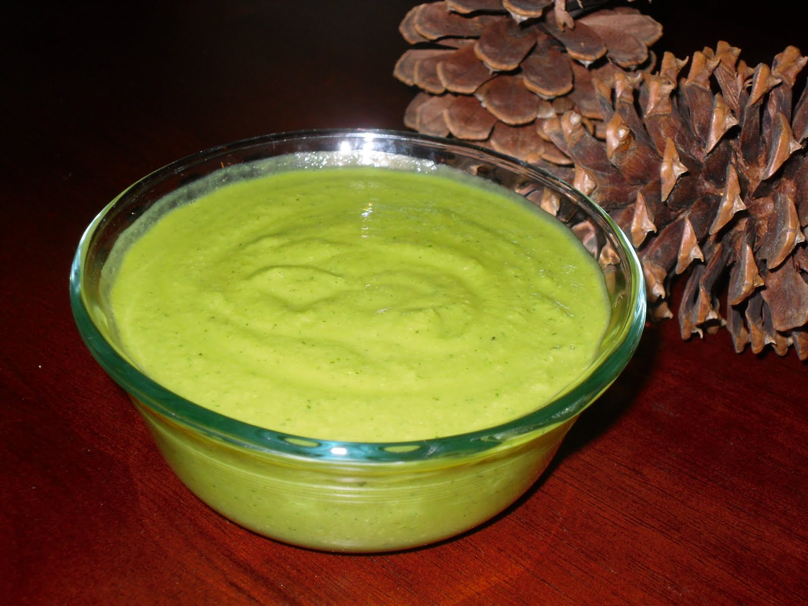 Elle.Beau.Grease.: Green Pea and Mint Soup Recipe