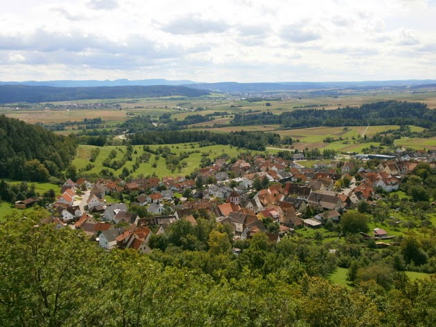 Die Schwäbische Alb und ihre Natur Aussicht vom Bergfried der