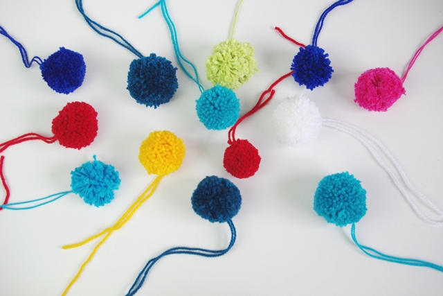 selbst gemachte Pompoms (Bommel) selbst gemachte Pompoms (Bommel)