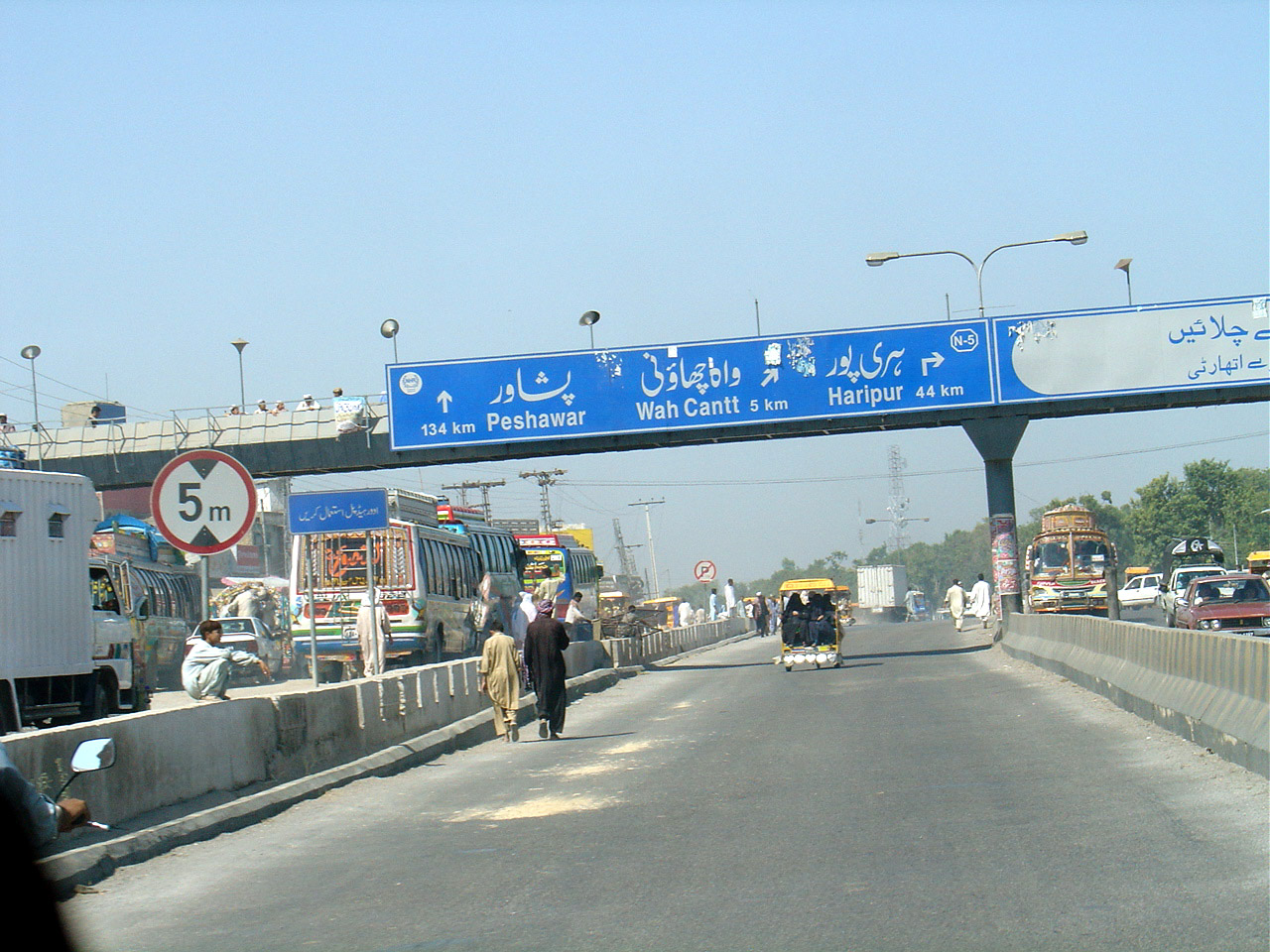 Aey The Great Grand Trunk Or GT Road Of Mughal Empire aey-the-great-grand-trunk-or-gt-road-of-mughal-empire