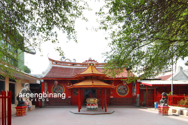 kelenteng jin de yuan jakarta