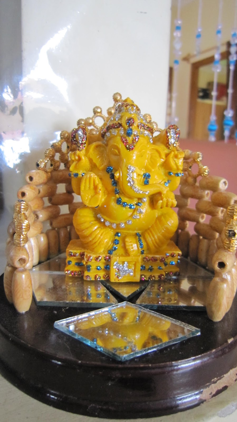 Make your own home made crafts Lord Ganesha Idol Decoration