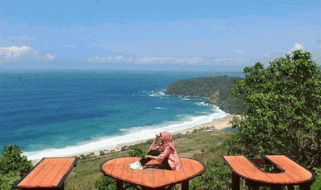 18+ Wisata Pantai Di Malang Selatan Terpopuler Saat Ini