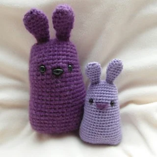 https://www.ravelry.com/patterns/library/purple-bunny