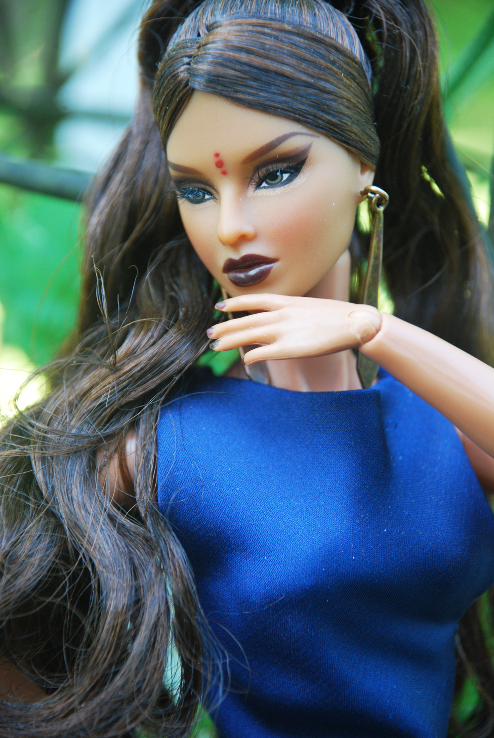 Fashion Royalty Fan Isha (Purple Pose Isha)