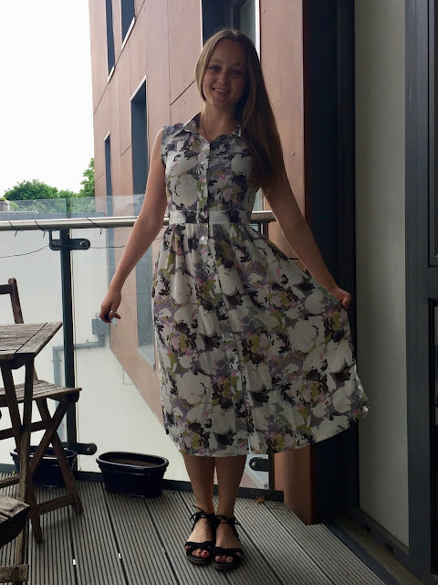 Diary of a Chain Stitcher: Liberty Silk Crepe de Chine M6696 Shirtdress from The Fabric Store