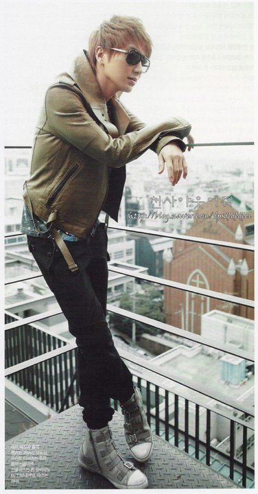 super junior: sang leader SuJu (park jeong soo) leeteuk