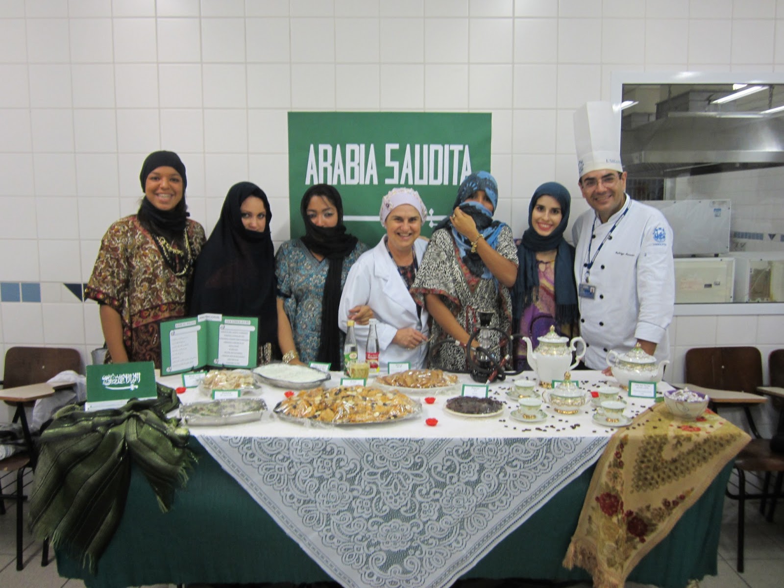 Confeitando com a Maré: Receitas da Arábia Saudita: kabsa, qatayef ...