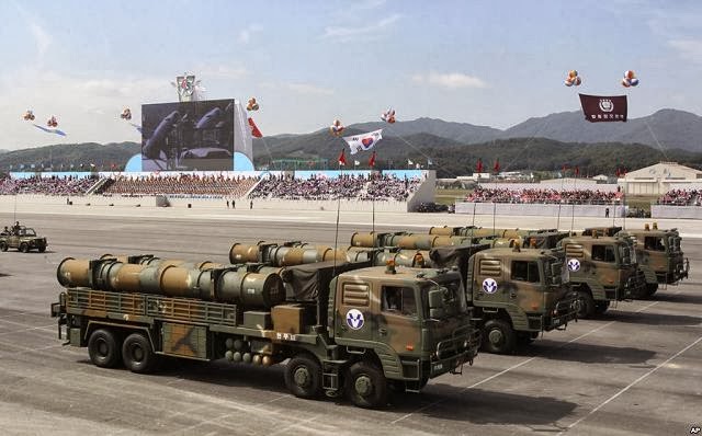 http://3.bp.blogspot.com/-Cgk7UDu8ZdI/UkqYmSODB5I/AAAAAAAAPcw/Fb3aMxH1wSs/s1600/Hyunmu-3_cruise_missile_South_Korea_Korean_army_defense_industry_military_technology_640_001.jpg