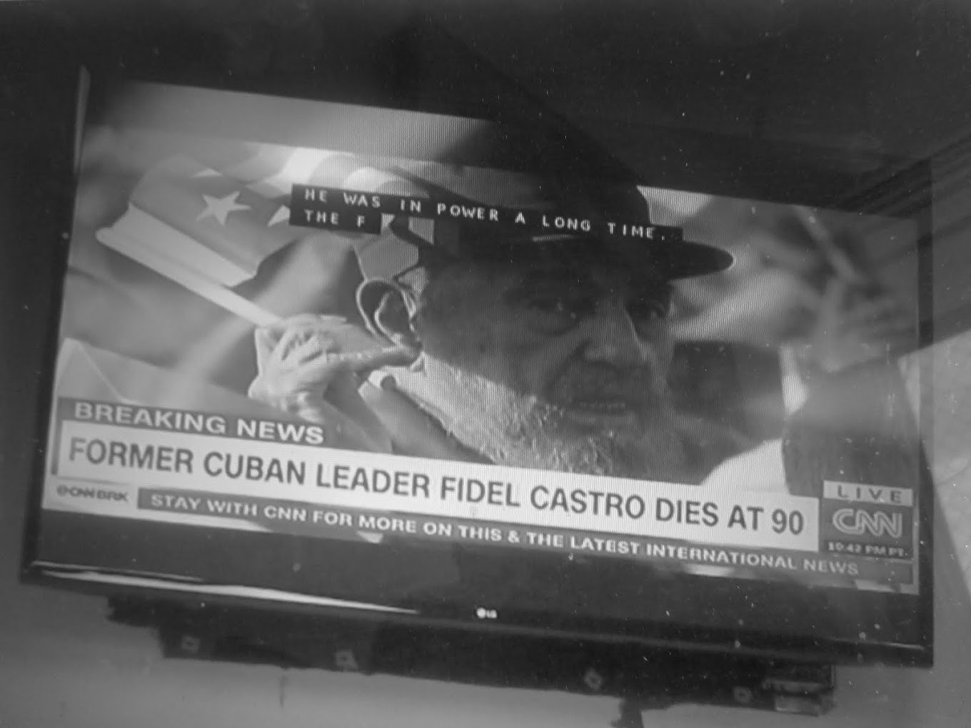 CA - CUBAN LEADER - fidel castro dead - ond the road - TX / USA - 2016