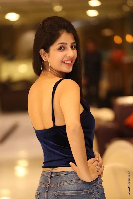 Kashish Vohra at Saptagiri LLB Movie interview 