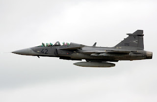 Hungria tenta prorrogar leasing do Gripen para além de 2016