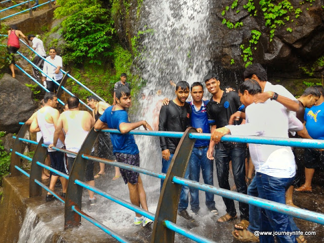 Scenic monsoon bike ride to Malshej Ghat from Pune