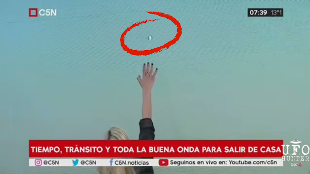 UFO or Ovni appears on News Channel Live TV over Argentina.