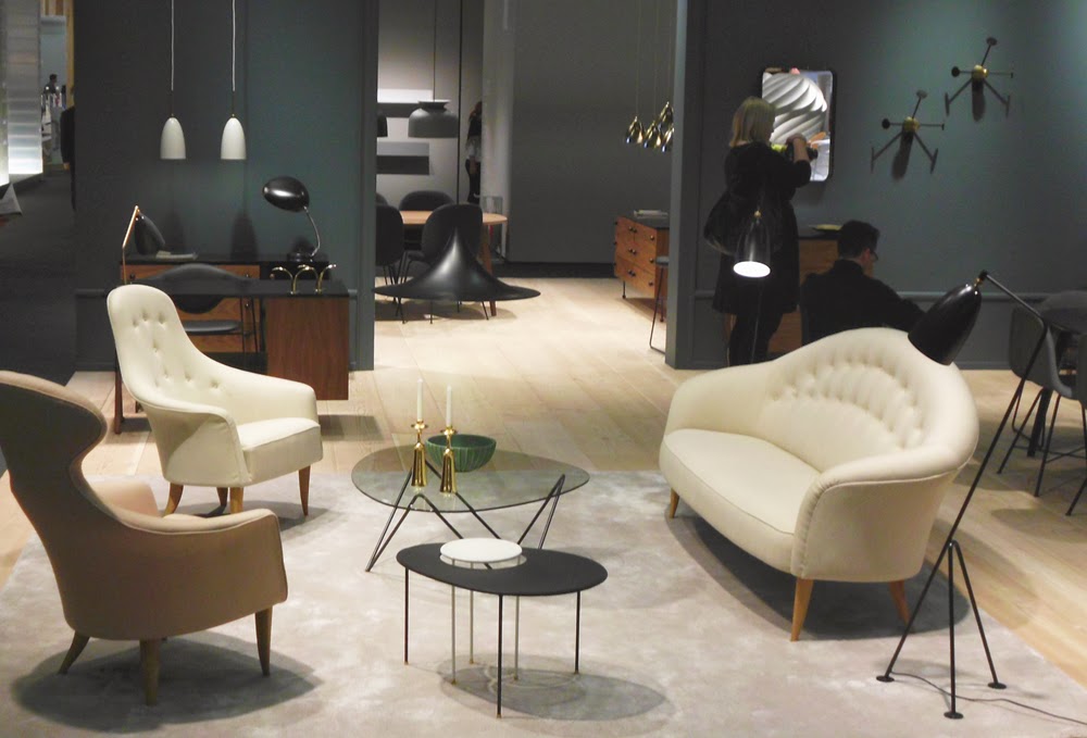 GUBI Designklassiker-Möbel und Leuchten aus dem Mid-Century Design auf der Kölner Möbelmesse imm cologne 2014