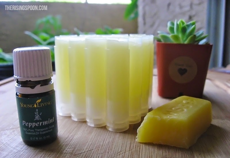 how to make lip balm | therisingspoon.com