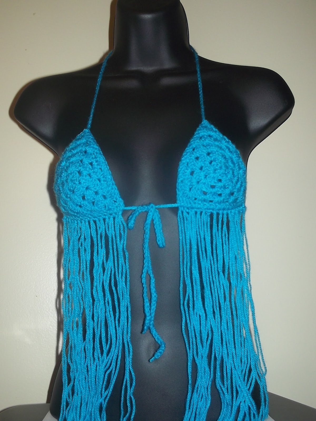 Lavinia's Crochet Blog: Itty Bitty Crochet Bikini Tops