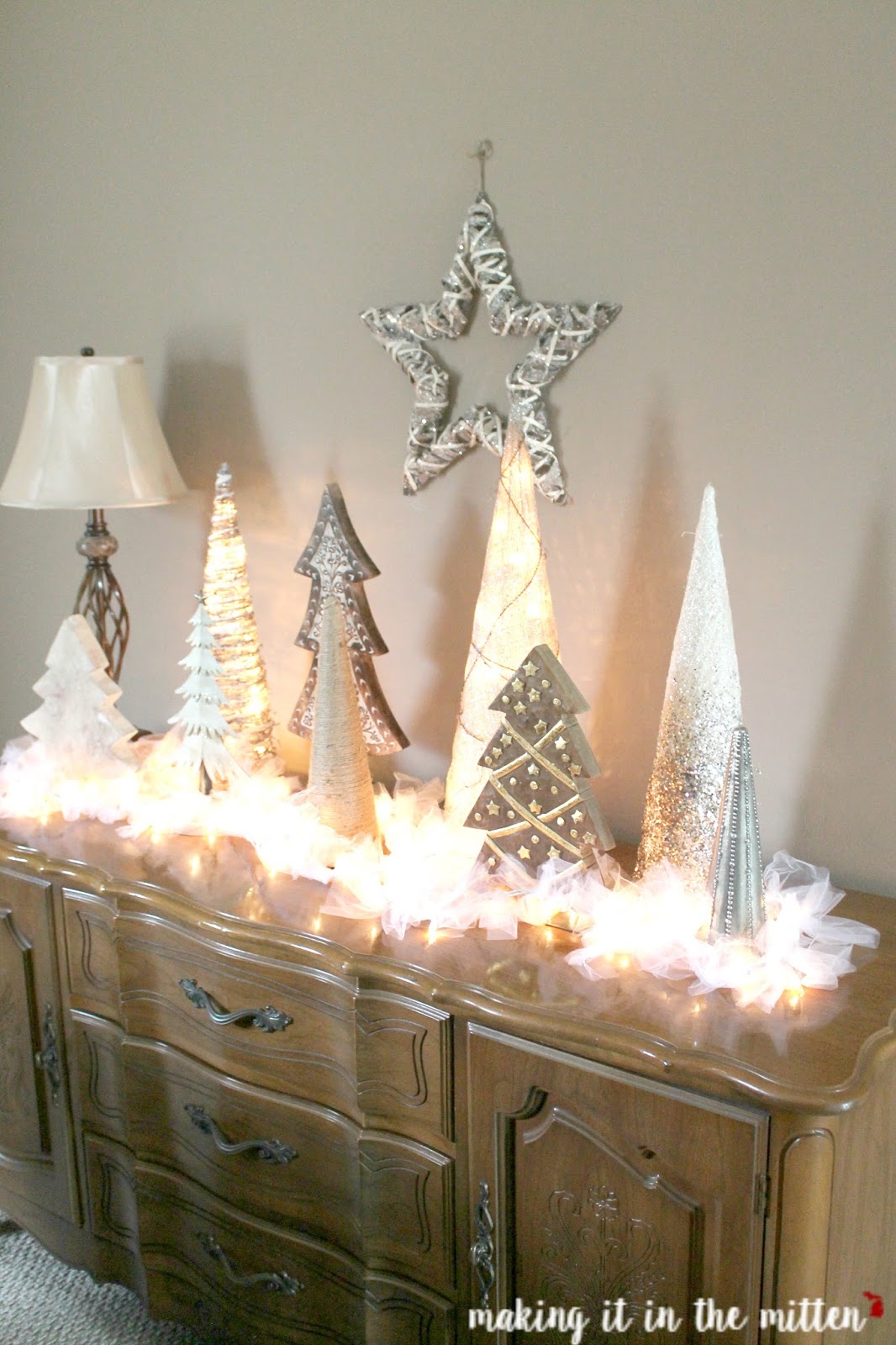 Making It In The Mitten: Christmas Home Tour 2015: Part 1