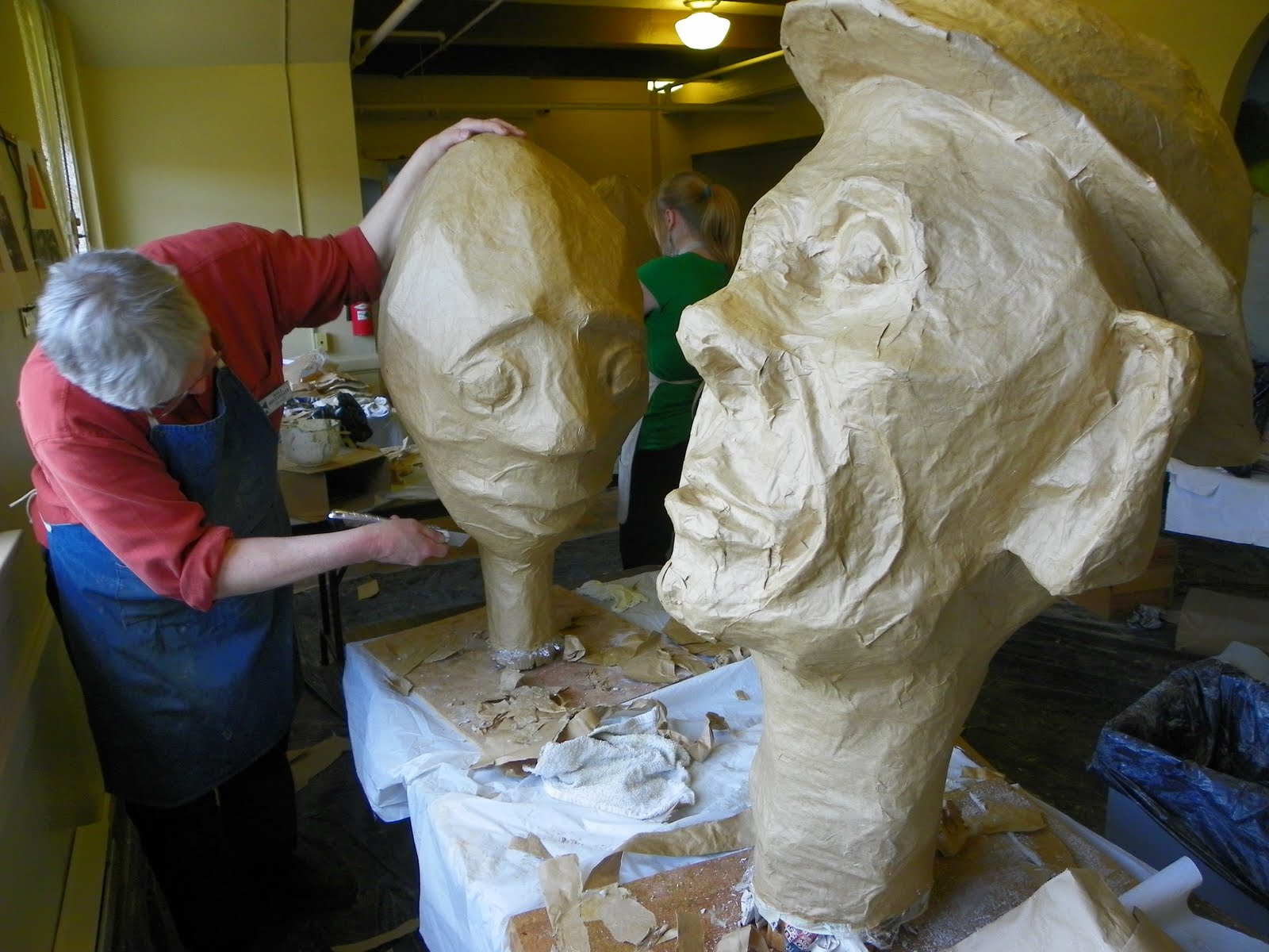 Rod Daut and Martha Flores Art Blog Giant Puppets, The Wall Street