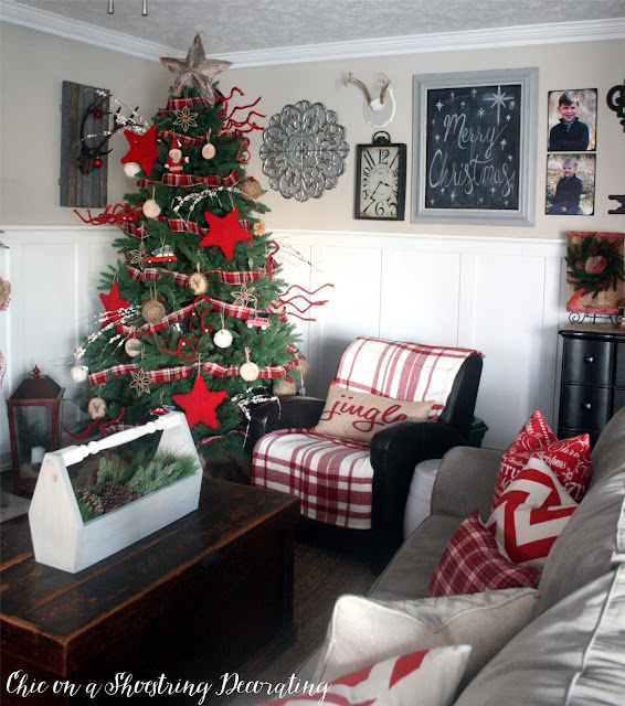 Farmhouse Christmas Decor, Chic on a Shoestring Decorating Blog