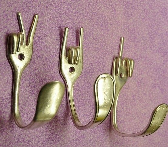 Recicla tenedores para hacer un colgador