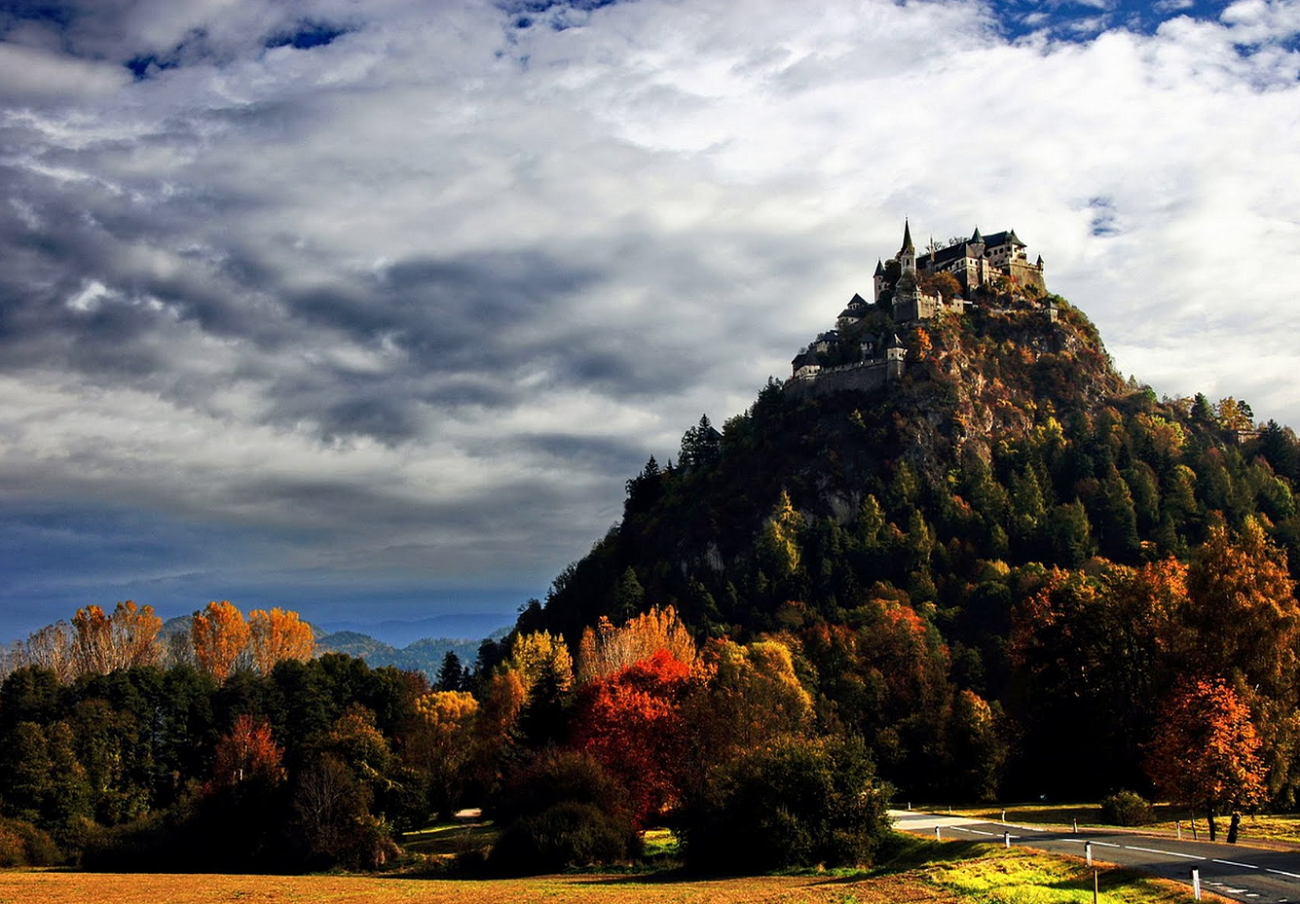 Австрия замок хохостервиц Австрия замок хохостервиц