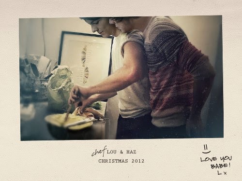 Larry Christmas!: Captured... or not? - Réka Katona