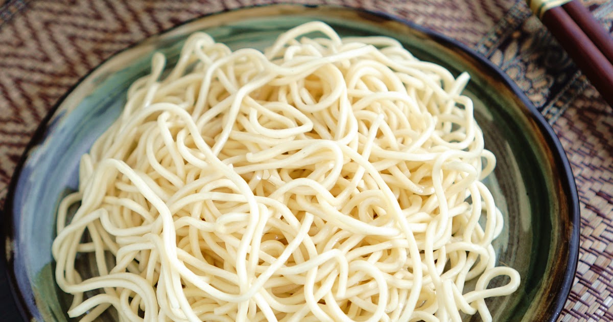 A taste of memories -- Echo's Kitchen: Homemade Yellow Noodles ...