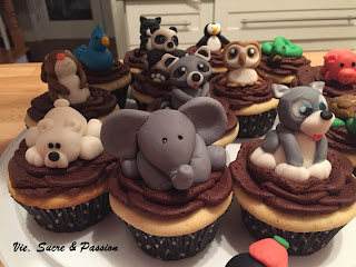 Fondant Cute Animals Cupcakes