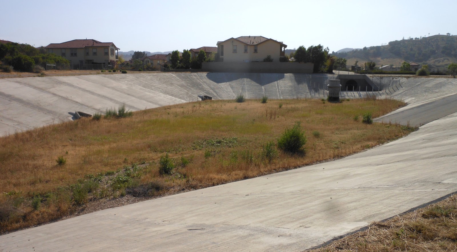 1000 Hikes in 1000 Days Day 556 Bark Park New Millennium Loop Trail