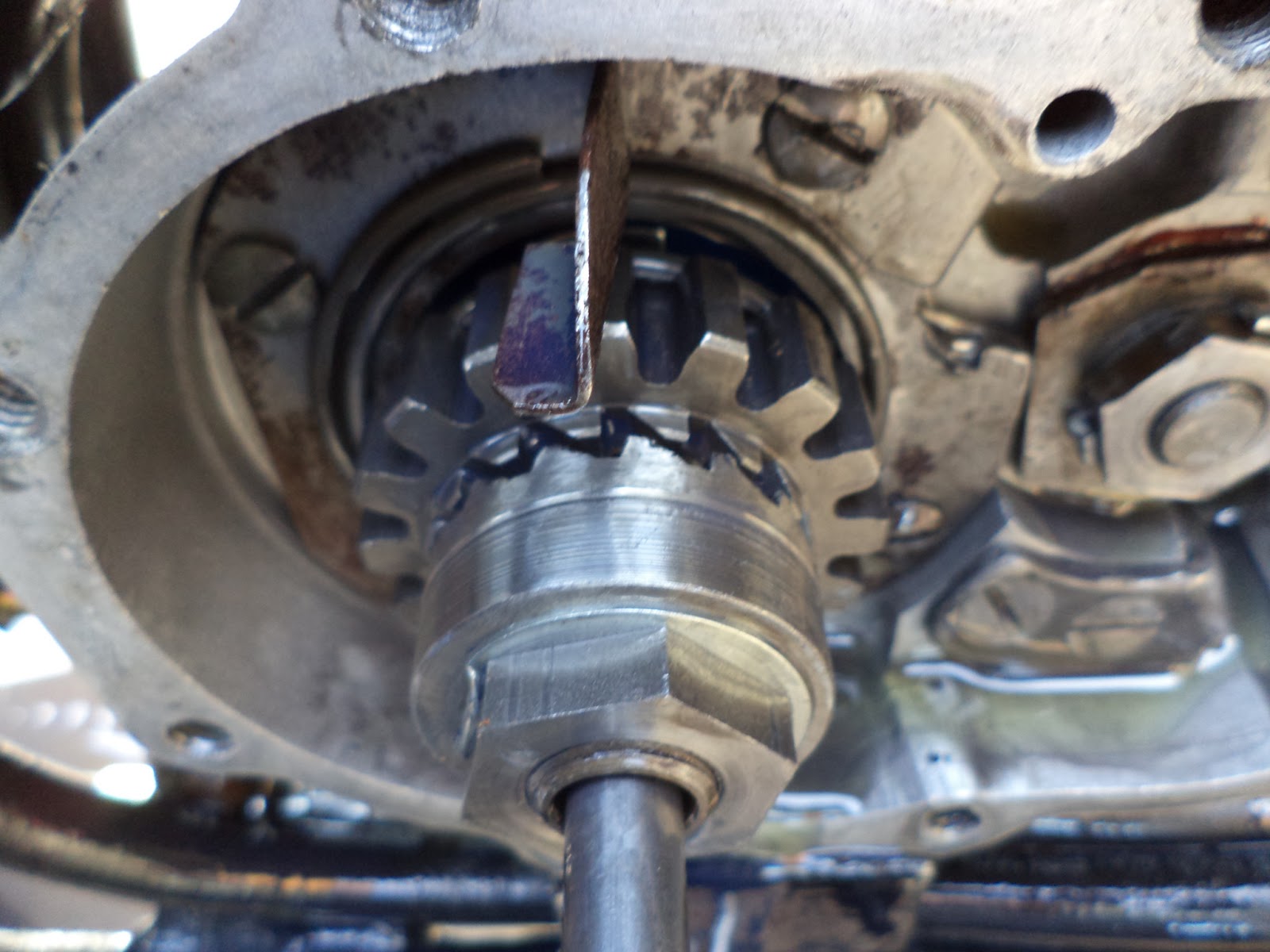 Tear it up, fix it, repeat: Shovelhead 4 Speed Saga: Kicker Redux