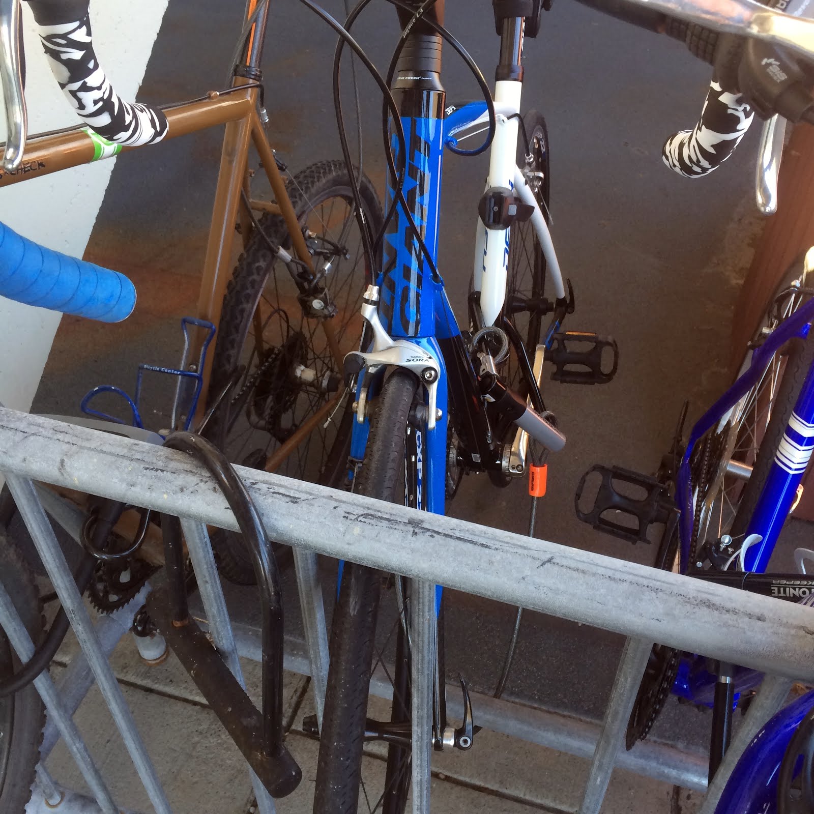 Cyclesnack This week in Bike Commuting More bikes in the rack