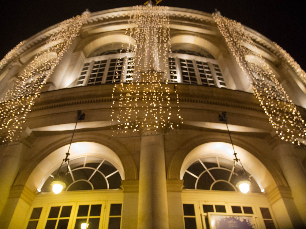 blog Rennes la paillette décorations Noel guirlandes lumineuses opéra 