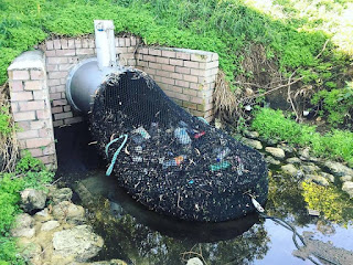 Red de drenaje con malla como solución para los residuos plásticos 