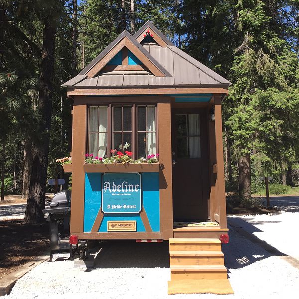 Adeline Leavenworth RV Resort [ TINY HOUSE TOWN ]