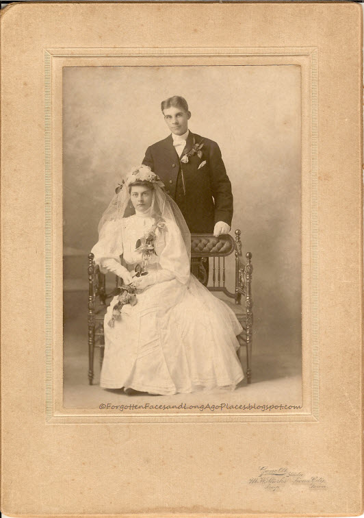 Forgotten Faces and Long Ago Places: Wedding Wednesday - Sioux City ...