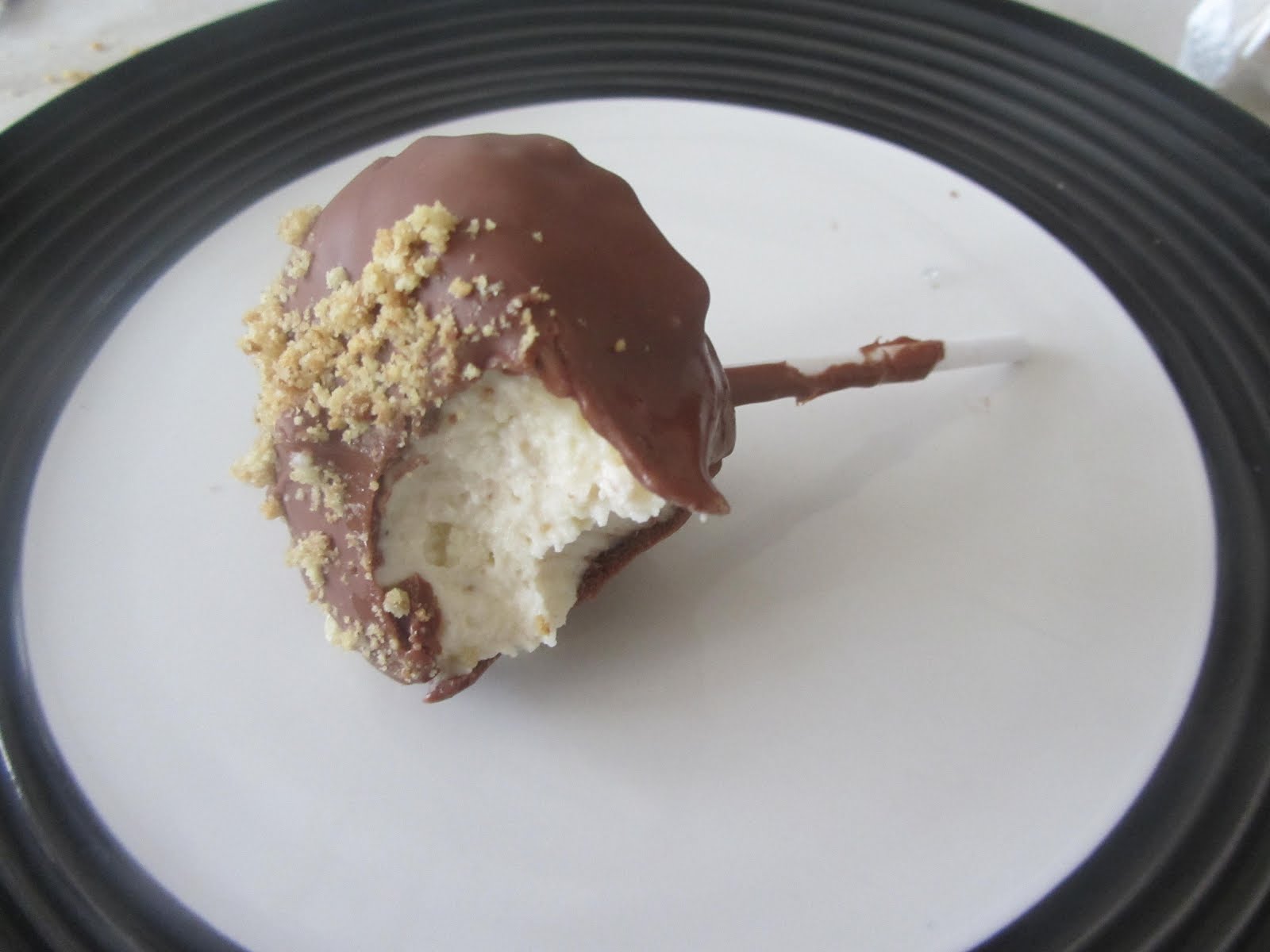 Cheese Cake Pops Pepper in the kitchen