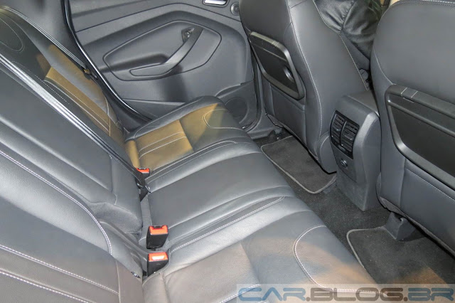 Ford Kuga - interior