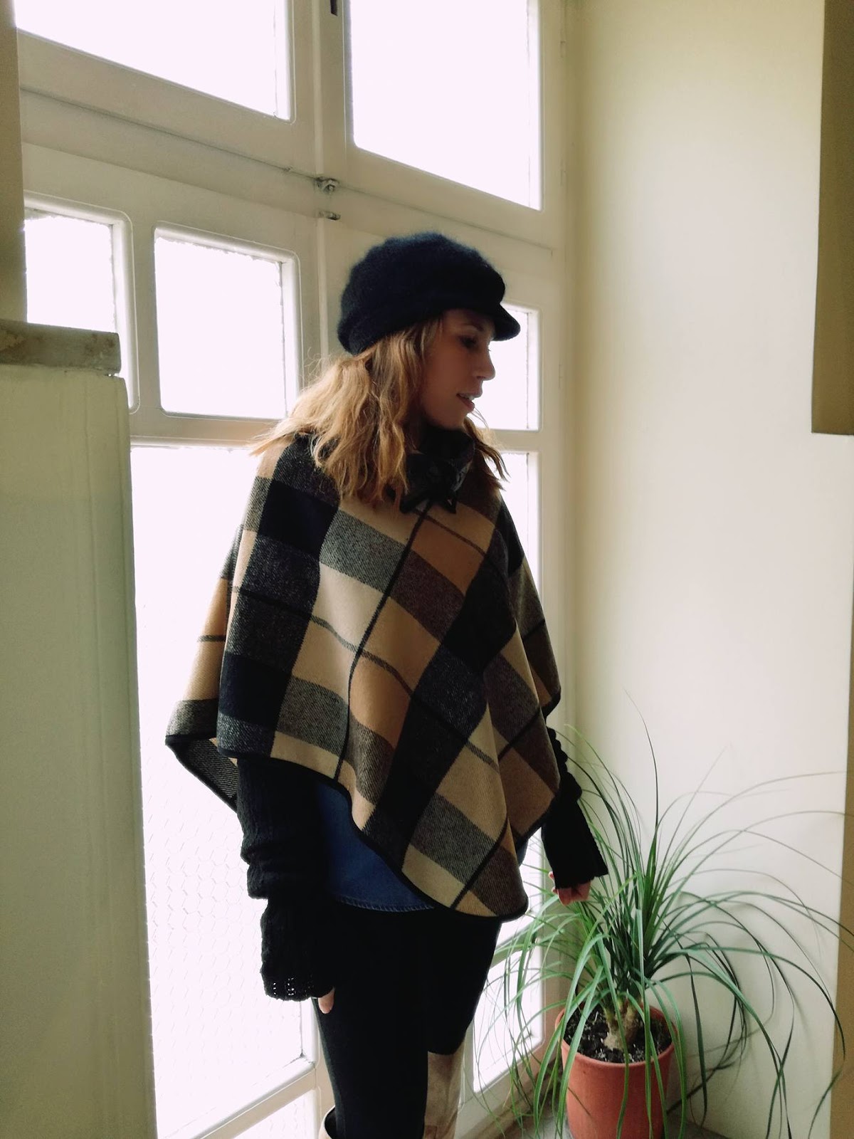 Two ways to wear a cape!