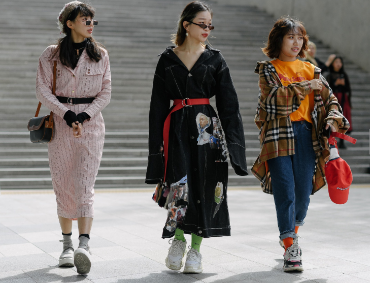Short Skirt, Long Jacket: What Trendy Korean Girls Are Wearing Right Now