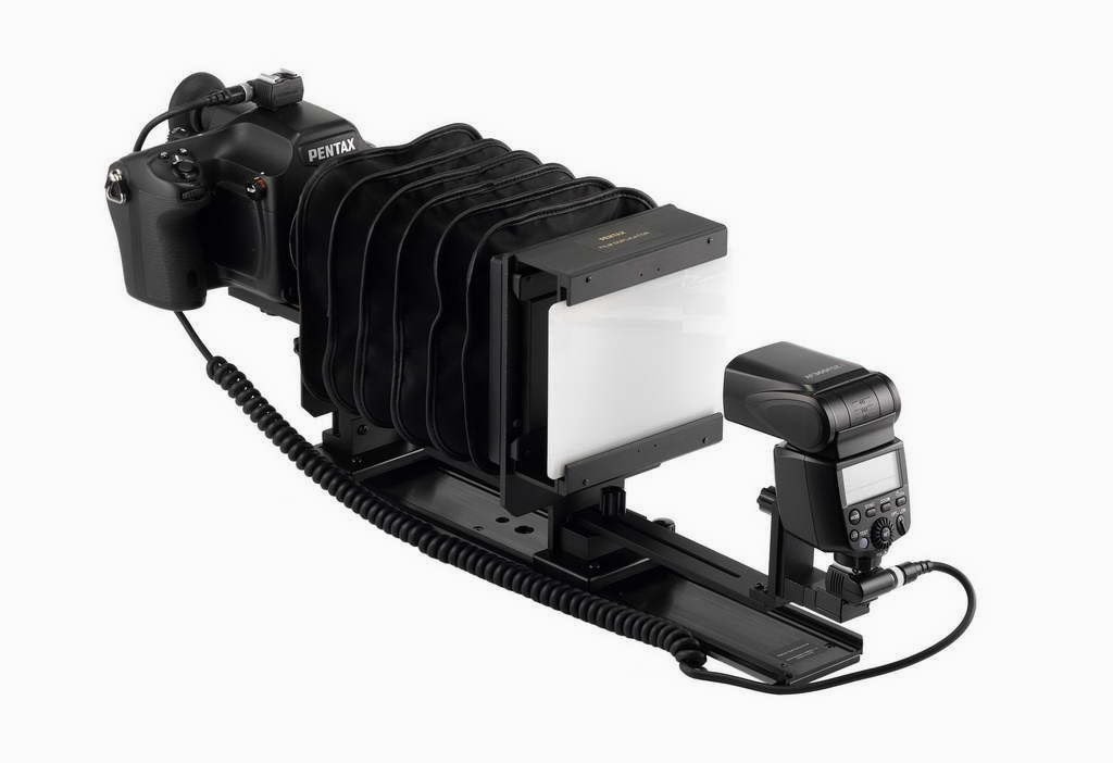 Камеру с помощью которой можно. Адаптер для пересъёмок плёнок 35 мм. Объектив для пересъемки 35мм пленок. Адаптер для пересъёмки 35 mm.