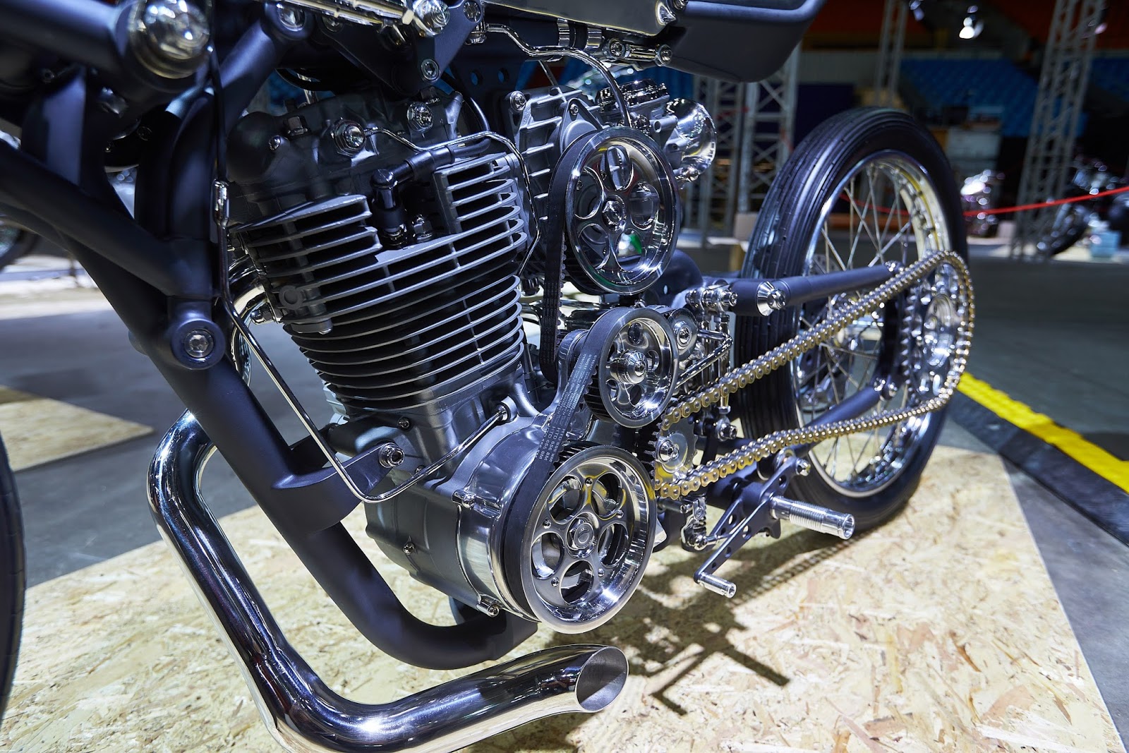 Идея для кастома стола. Чоппер боббер кастом. Кастом байк с мотором лифан. Красивые идеи для кастома. West coast choppers мотоциклы.