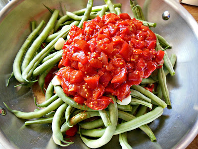 Braised Green Beans with Tomato Garlic and Thyme