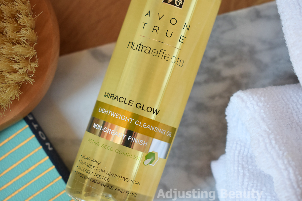 Review Avon True Nutra Effects Miracle Glow Lightweight Cleansing Oil