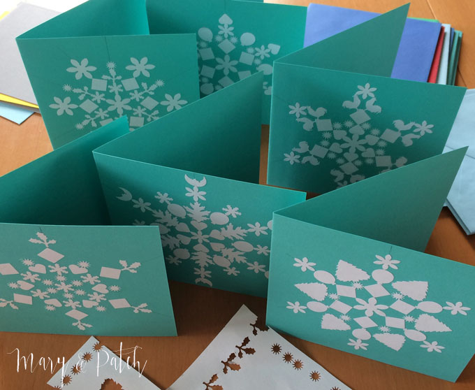 Last minute paper punch greetings cards, a tutorial Mary & Patch
