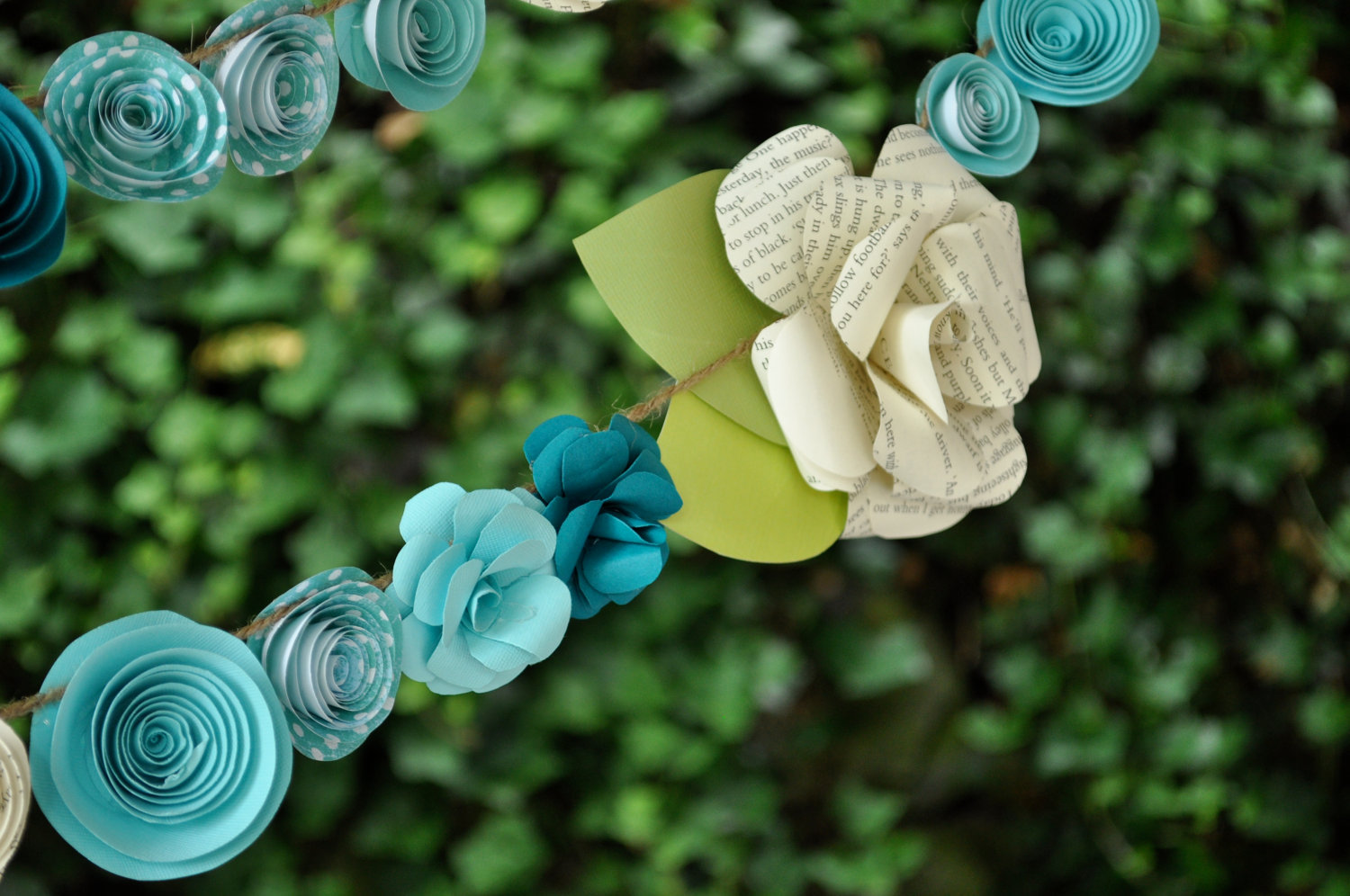 Гирлянда из гофрированной бумаги своими руками на свадьбу