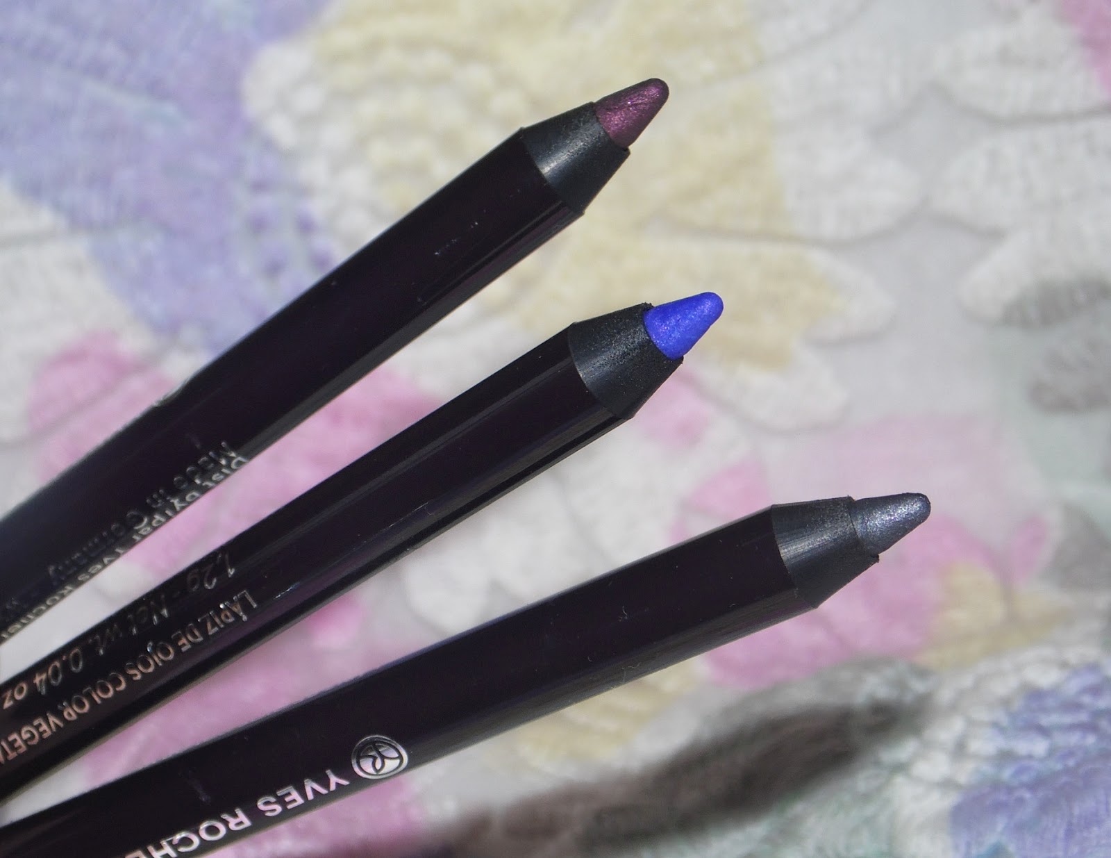 ив роше карандаш для глаз. ив роше карандаш для глаз. Yves rocher карандаш розовый. белый карандаш ив роше. карандаш ив роше орех.