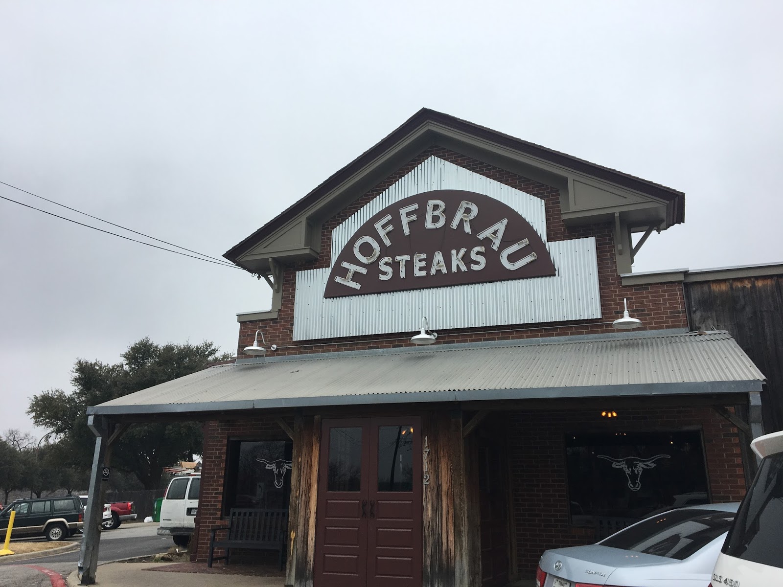 Exploring... Hoffbrau Steak & Grill House Life of P Jern